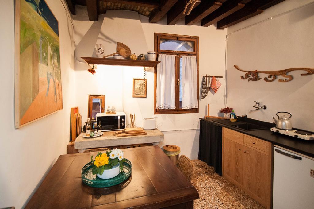 Appartamento Casa 300 ヴェネツィア エクステリア 写真