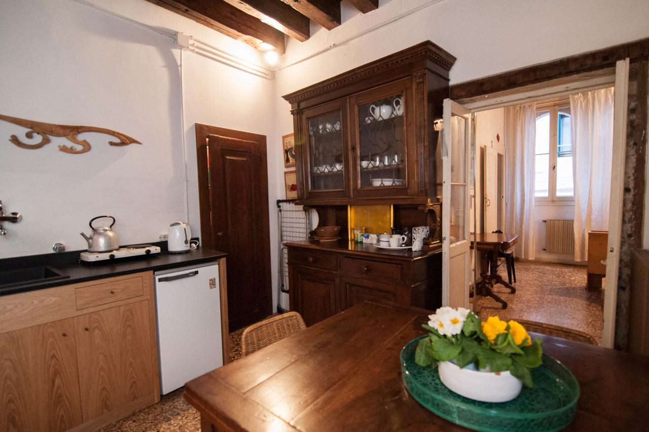 Appartamento Casa 300 ヴェネツィア エクステリア 写真
